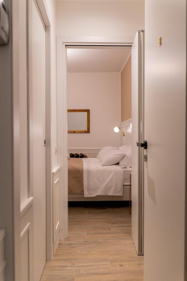 Hotel Mama House Mediolan Zewnętrze zdjęcie
