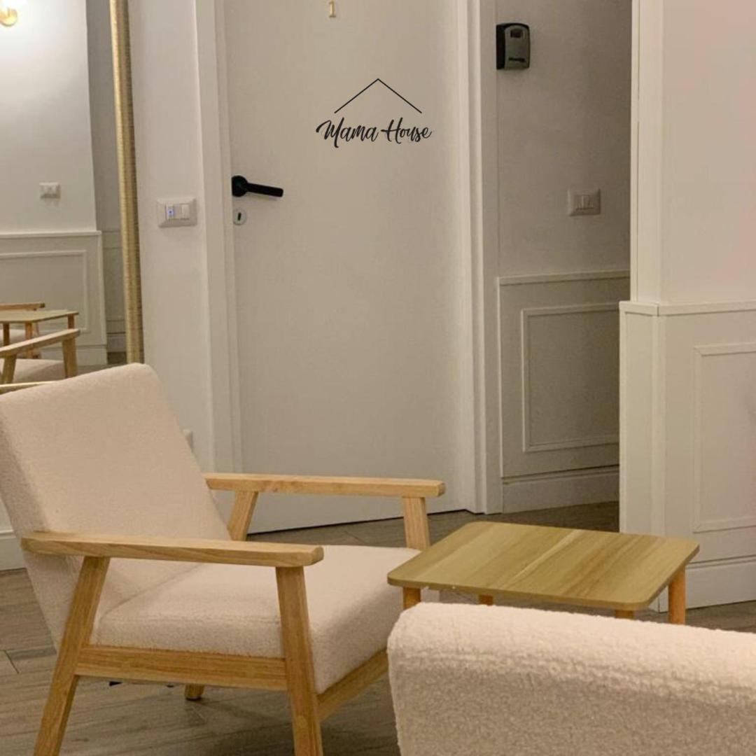 Hotel Mama House Mediolan Zewnętrze zdjęcie